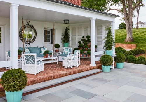 Garden and Patio Décor Trends That Elevate Curb Appeal